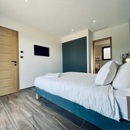 Domaine Aria Di Terra***** *