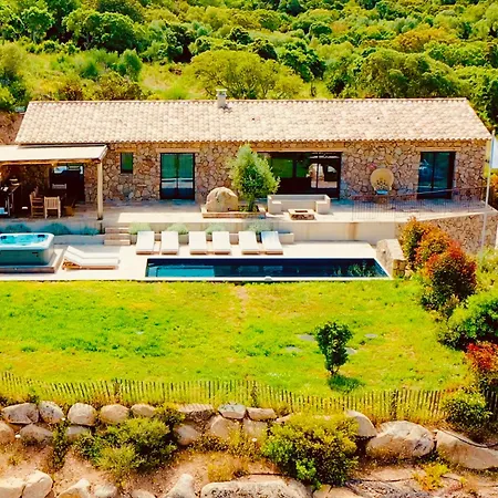 Domaine Aria Di Terra***** * Figari (Corsica)