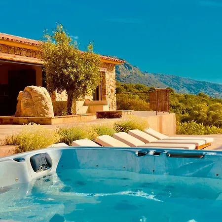 Villa Domaine Aria Di Terra***** Figari (Corsica)