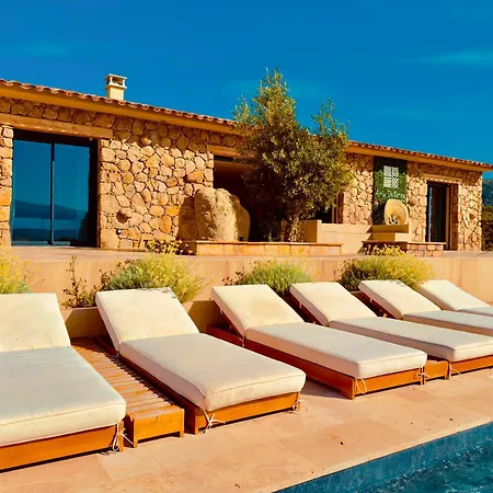 Domaine Aria Di Terra*****