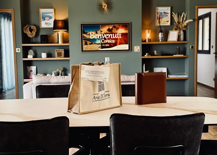 Villa Domaine Aria Di Terra***** Figari (Corsica)